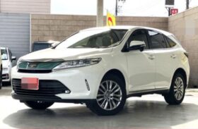 TOYOTA HARRIER PREMIUM 2018