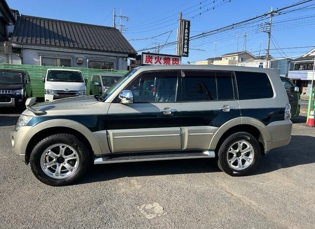 MITSUBISHI PAJERO LONG SUPER EXCEED 2013 full