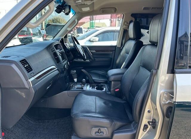 MITSUBISHI PAJERO LONG SUPER EXCEED 2013 full