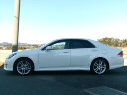 TOYOTA CROWN ATHLETE 2010 full