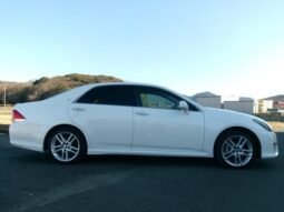 TOYOTA CROWN ATHLETE 2010 full