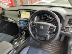 TOYOTA CROWN ATHLETE S-T 2017 full