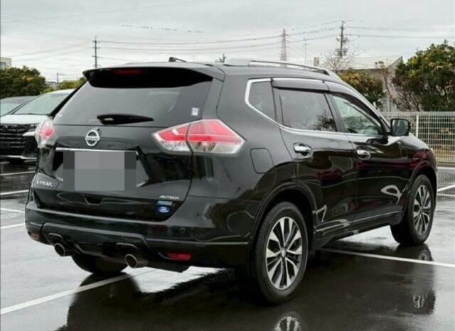 NISSAN X-TRAIL MODE PREMIER 2015 full