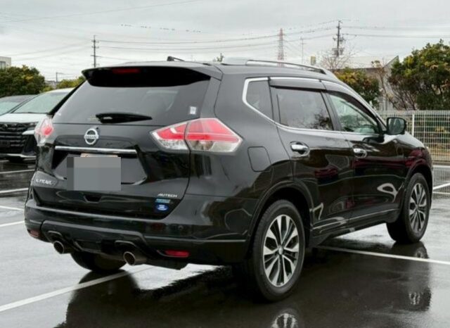 NISSAN X-TRAIL MODE PREMIER 2015 full