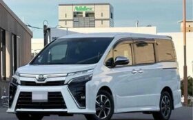 TOYOTA VOXY ZS KIRAMEKI II 2020
