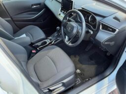 TOYOTA COROLLA HYBRID S 2020 full