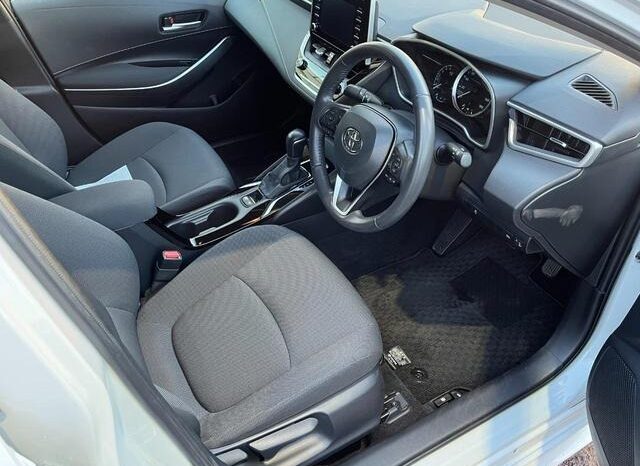 TOYOTA COROLLA HYBRID S 2020 full