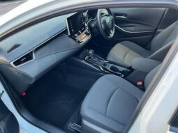 TOYOTA COROLLA HYBRID S 2020 full