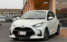 TOYOTA YARIS HYBRID Z 2020 full