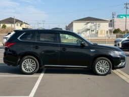 MITSUBISHI OUTLANDER PHEV G LIMITED EDITION 2019 full